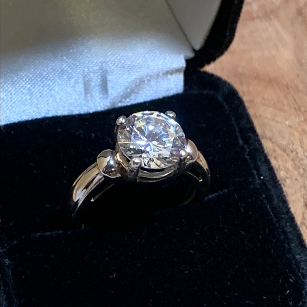 Elegant Woman’s Silver Ring with Big CZ  Size 6”